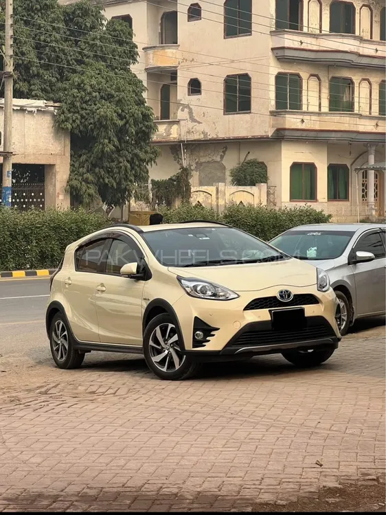 Toyota Aqua 2019 for Sale in Lahore Image-1