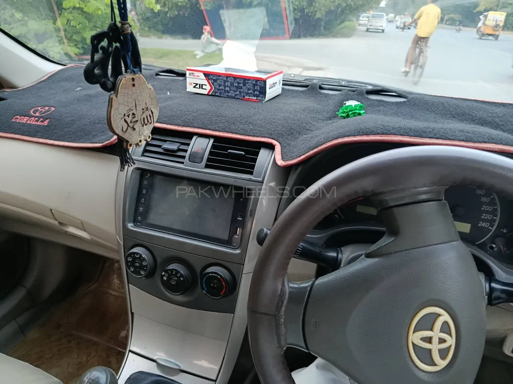 Toyota Corolla 2010 for Sale in Lahore Image-1
