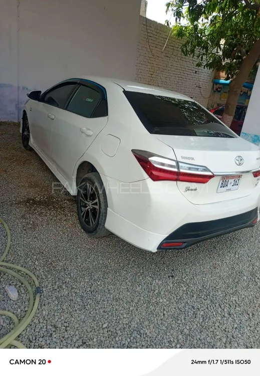 Toyota Corolla 2015 for Sale in Bannu Image-1
