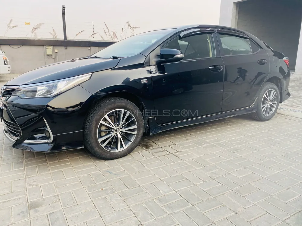 Toyota Corolla 2020 for Sale in Gujrat Image-1