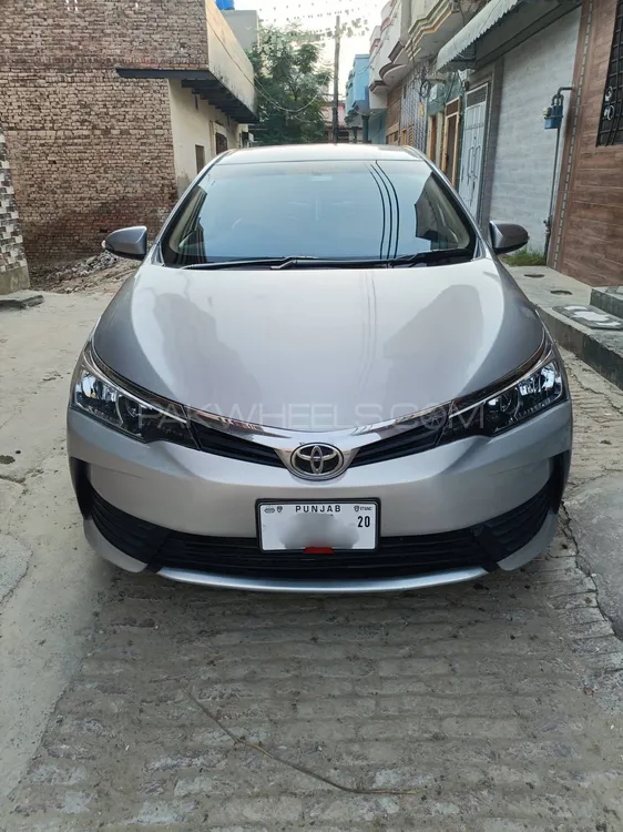 Toyota Corolla 2020 for Sale in Burewala Image-1