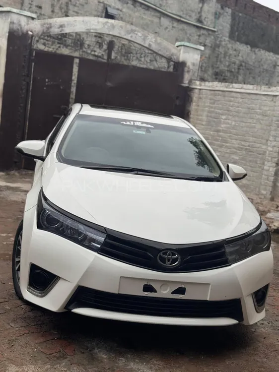 Toyota Corolla 2015 for Sale in Gujranwala Image-1