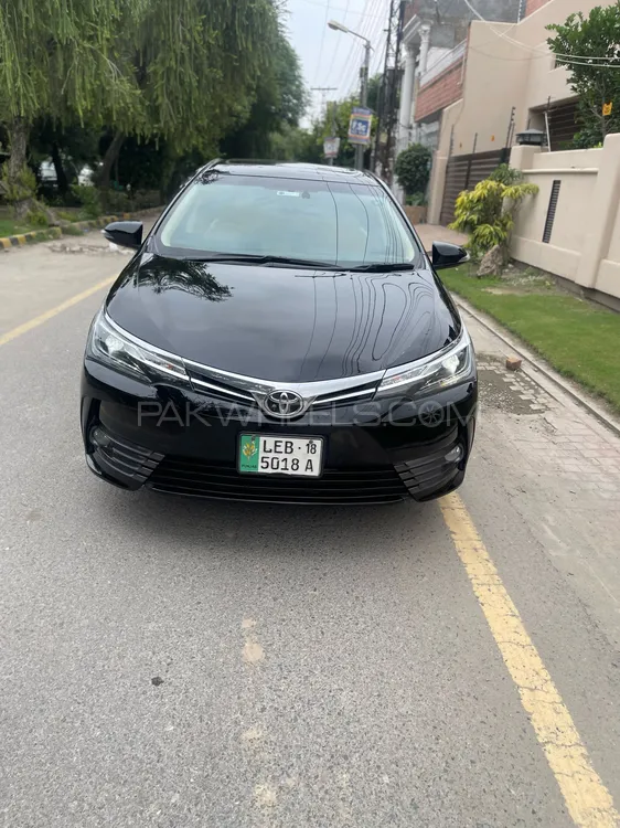 Toyota Corolla 2018 for Sale in Lahore Image-1