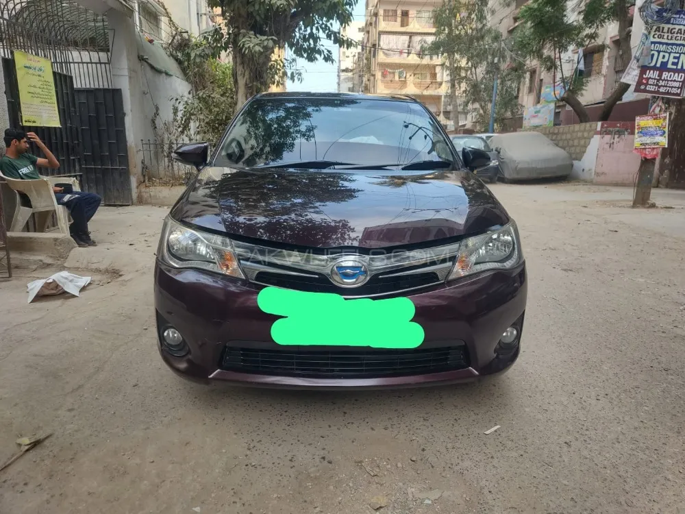 Toyota Corolla Axio 2015 for Sale in Karachi Image-1