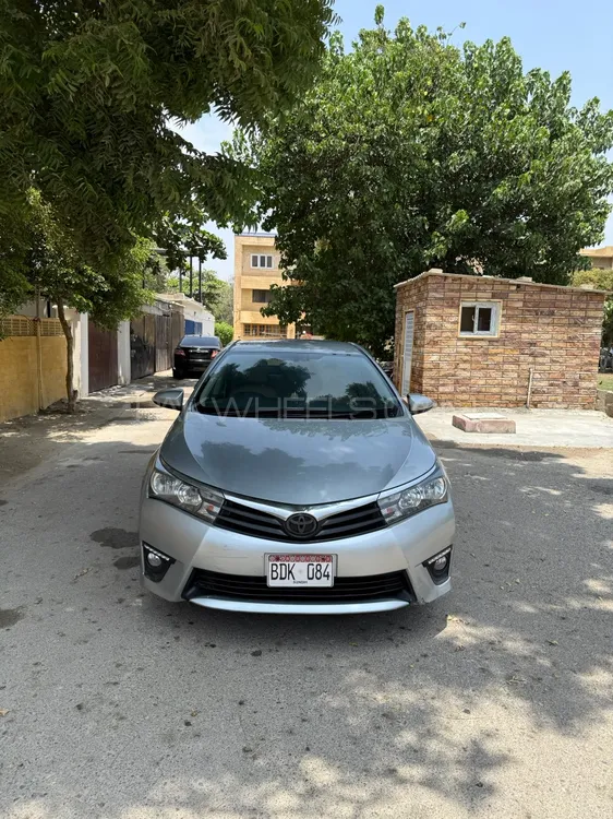 Toyota Corolla 2015 for Sale in Karachi Image-1