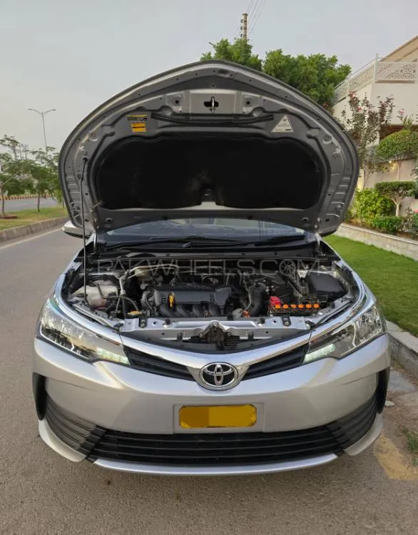 Toyota Corolla 2019 for Sale in Karachi Image-1