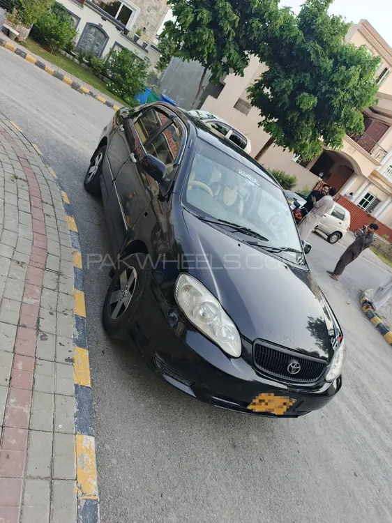 Toyota Corolla 2004 for Sale in Islamabad Image-1