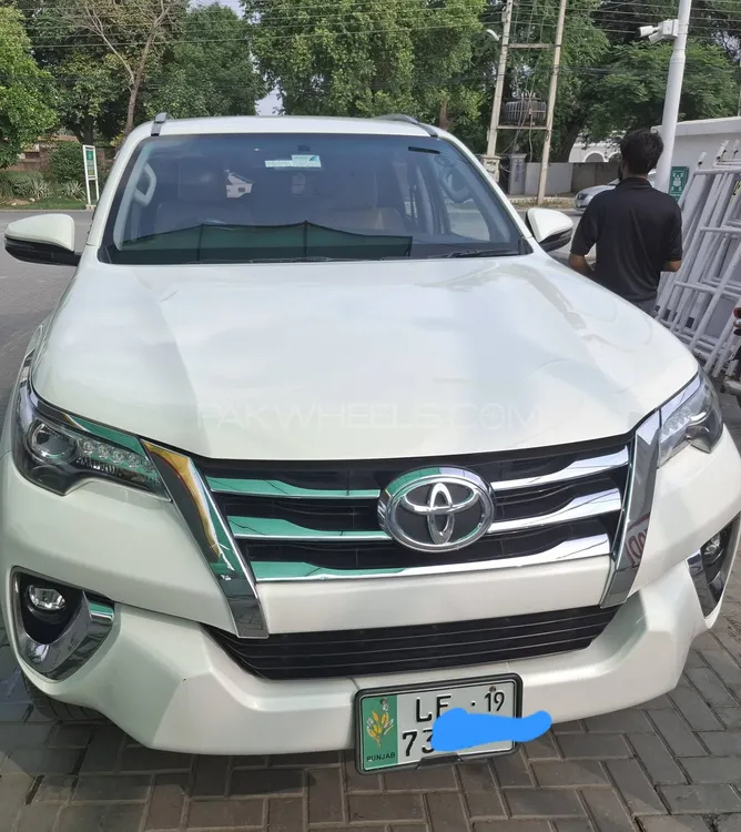 Toyota Fortuner 2018 for Sale in Sargodha Image-1