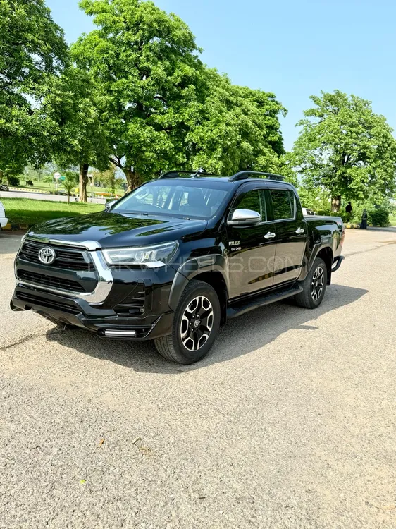 Toyota Hilux 2020 for Sale in Islamabad Image-1