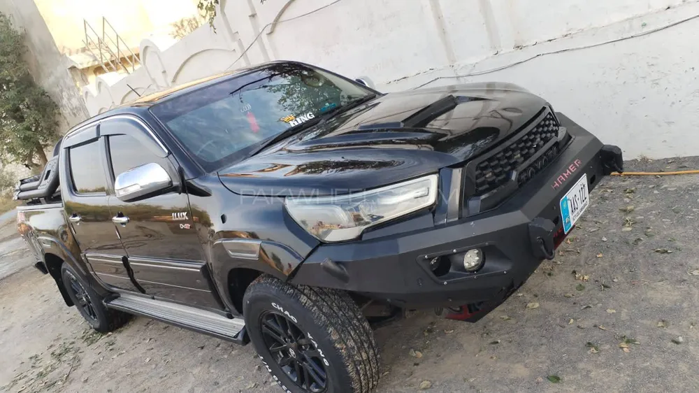 Toyota Hilux 2014 for Sale in Chakwal Image-1