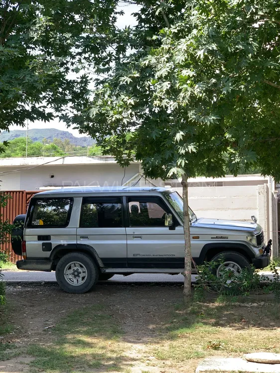 Toyota Land Cruiser 1990 for Sale in Mansehra Image-1