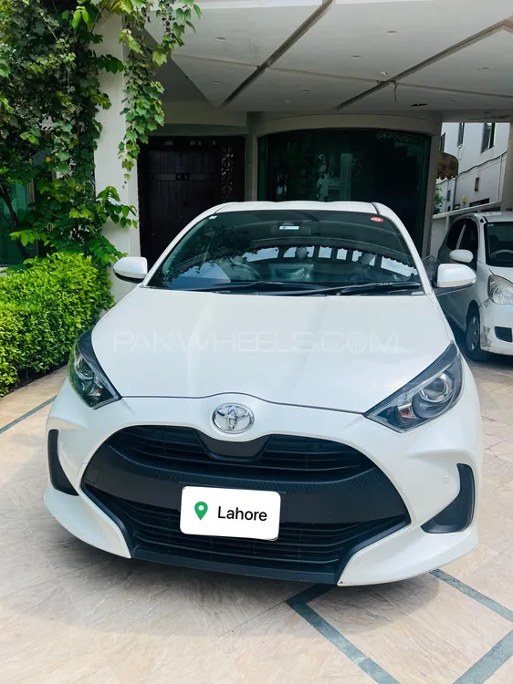 Toyota Yaris Hatchback 2021 for Sale in Lahore Image-1