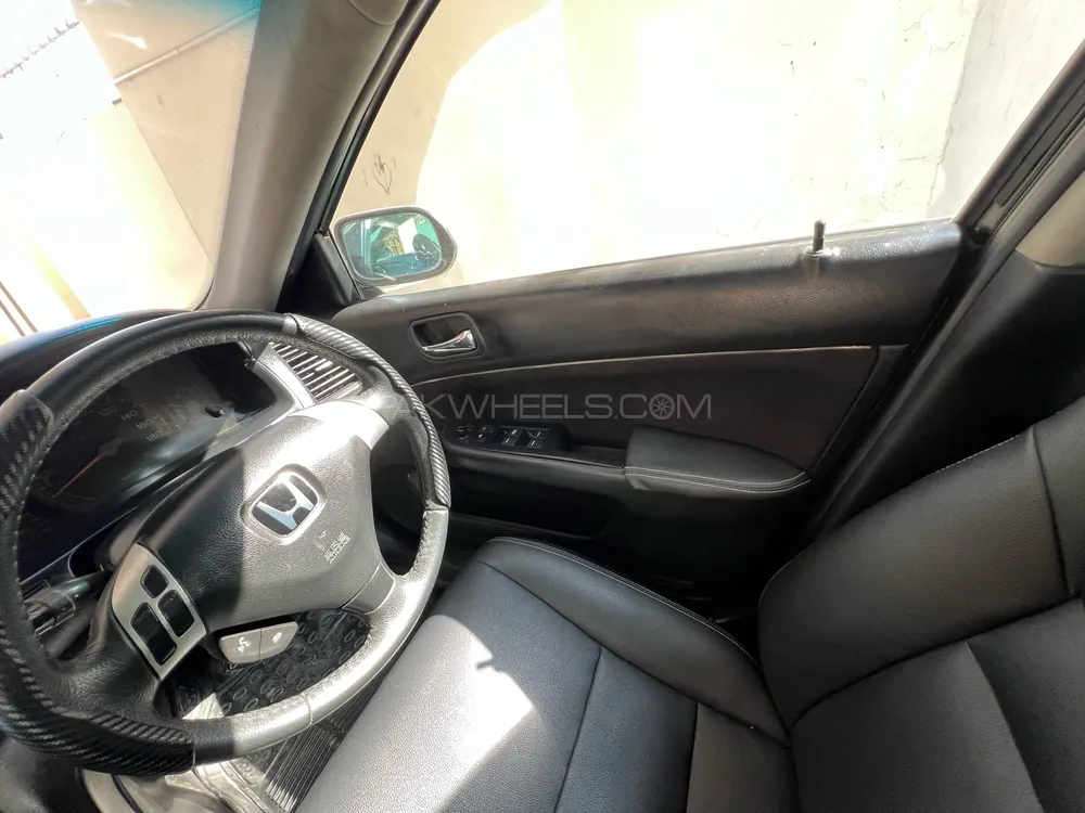Honda Accord 2004 for Sale in Lahore Honda Accord 2004 for Sale in Lahore Image-5