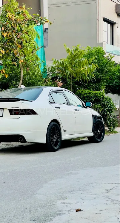 Honda Accord 2004 for Sale in Lahore Honda Accord 2004 for Sale in Lahore Image-3