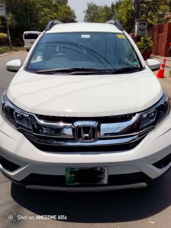 Honda BR-V 2017 for Sale in Lahore Image-1