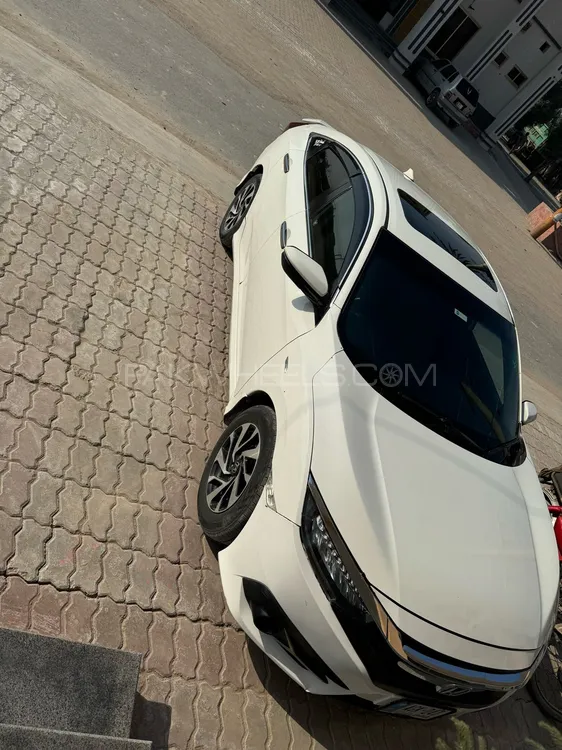 Honda Civic 2017 for Sale in Faisalabad Image-1
