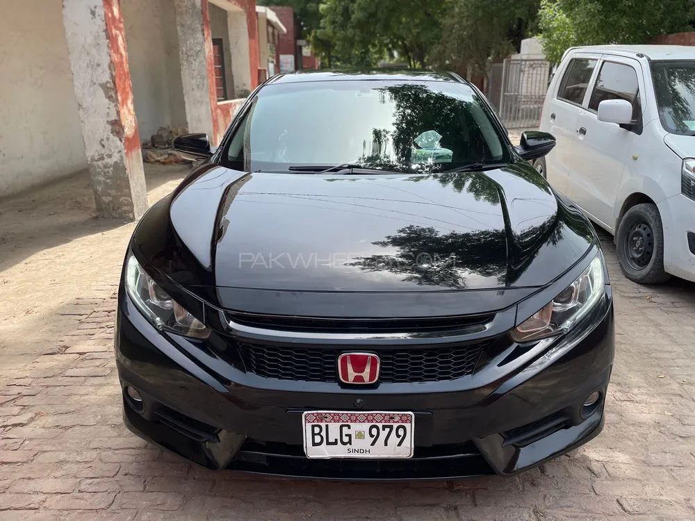 Honda Civic 2017 for Sale in Sadiqabad Image-1