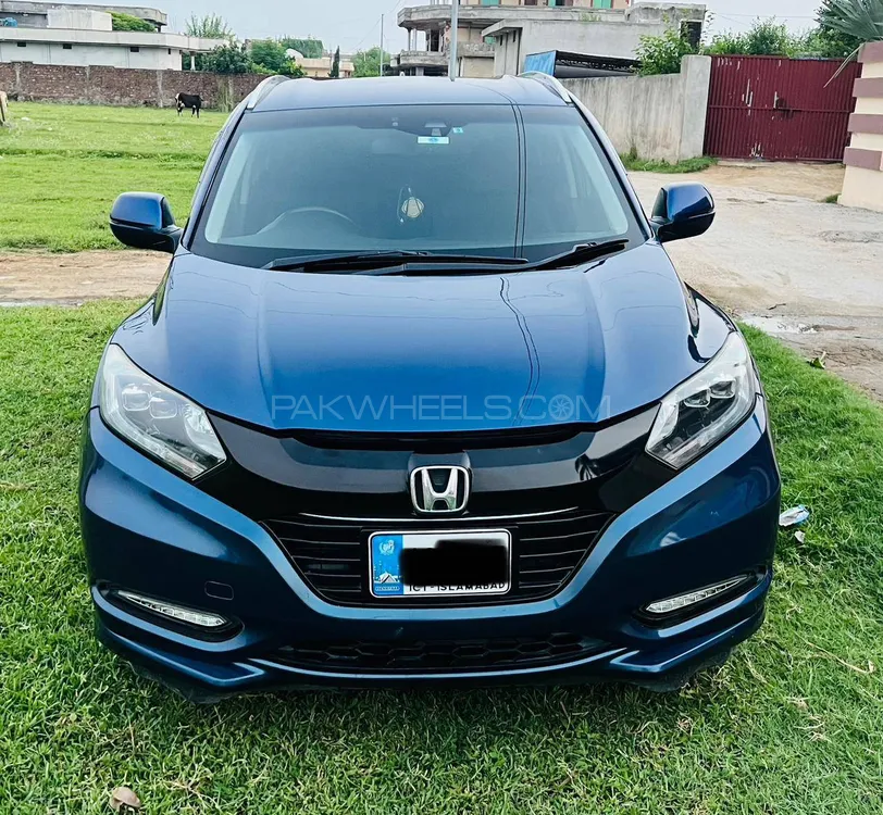 Honda Vezel 2014 for Sale in Lahore Image-1