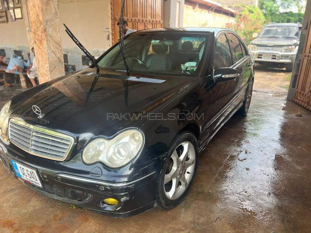 Mercedes Benz C Class 2006 for Sale in Peshawar Image-1