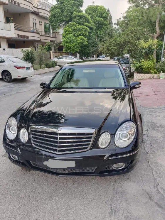 Mercedes Benz E Class 2006 for Sale in Islamabad Image-1