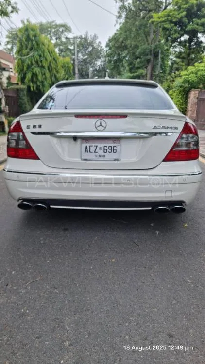 Mercedes Benz E Class 2007 for Sale in Lahore Image-1