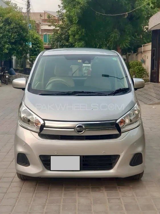 Nissan Dayz 2018 for Sale in Faisalabad Image-1