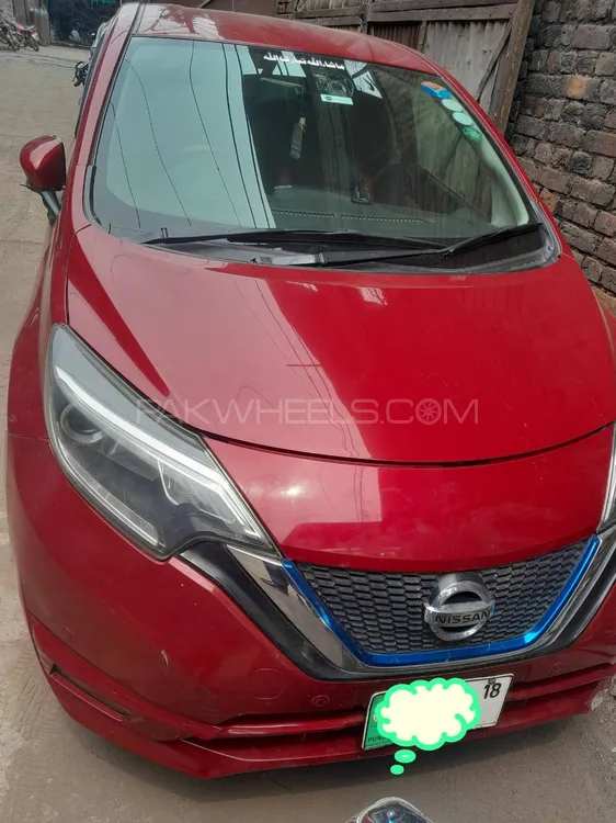 Nissan Note 2017 for Sale in Lahore Image-1