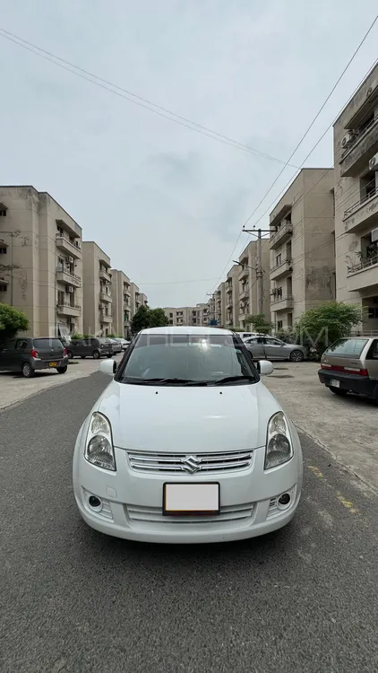 Suzuki Swift 2013 for Sale in Lahore Image-1
