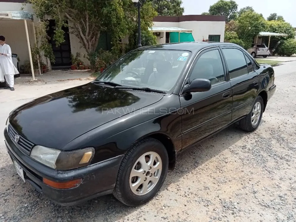 Toyota Corolla 2001 for Sale in Mirpur mathelo Image-1