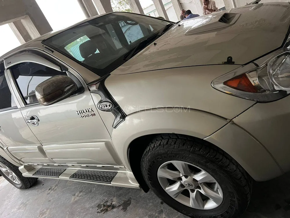 ٹویوٹا ہائیلکس 2007 for Sale in مریدکے Image-1