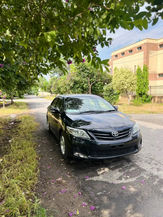 Toyota Corolla 2012 for Sale in Attock Image-1