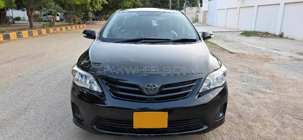 Toyota Corolla 2014 for Sale in Karachi Image-1