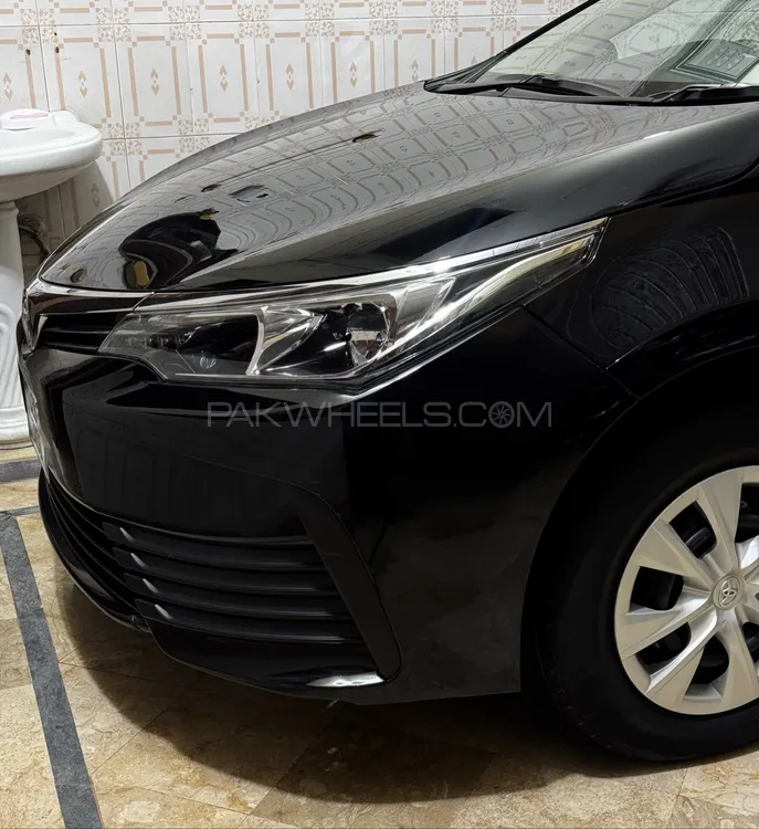 Toyota Corolla 2018 for Sale in Gujranwala Image-1