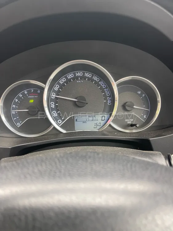 Toyota Corolla 2016 for Sale in Islamabad Image-1