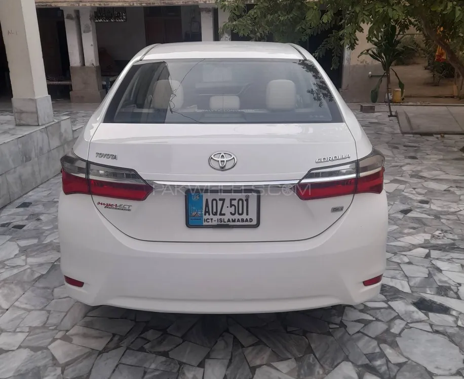 Toyota Corolla 2020 for Sale in Charsadda Image-1