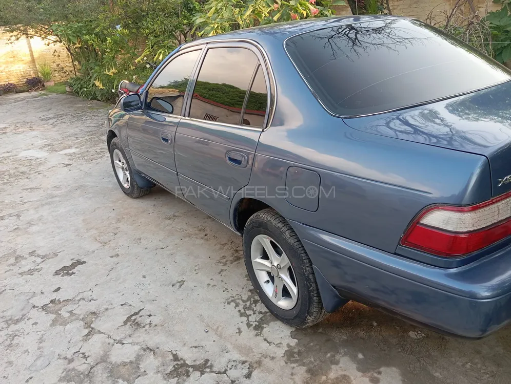 Toyota Corolla 2001 for Sale in Abbottabad Image-1