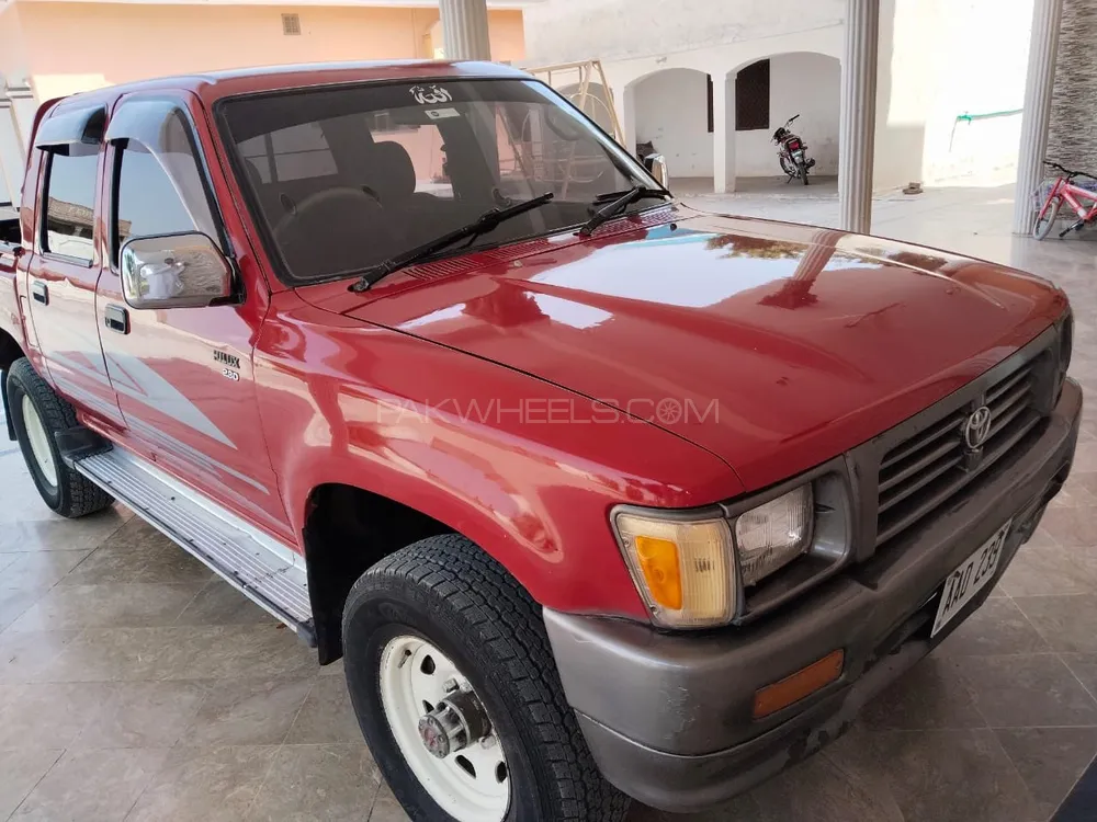 Toyota Hilux 1992 for Sale in Peshawar Image-1