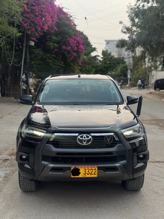 Toyota Hilux 2023 for Sale in Karachi Image-1