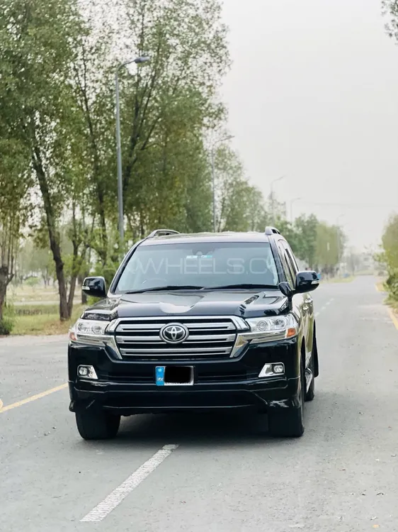 Toyota Land Cruiser 2015 for Sale in Lahore Image-1