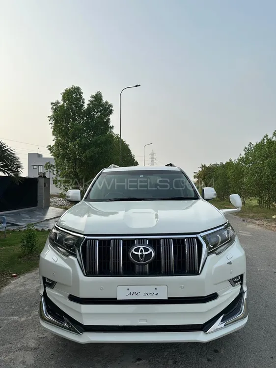 Toyota Prado 2016 for Sale in Lahore Image-1