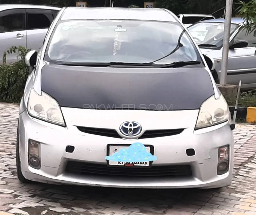 Toyota Prius 2010 for Sale in Islamabad Image-1