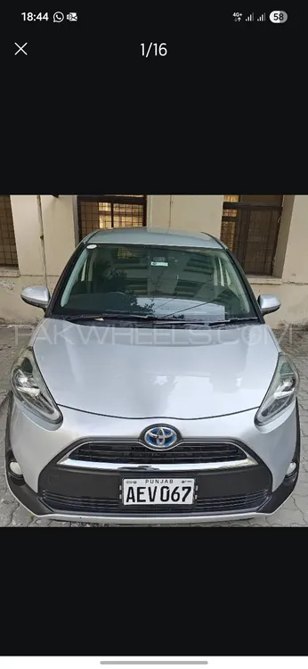 Toyota Sienta 2021 for Sale in Lahore Image-1