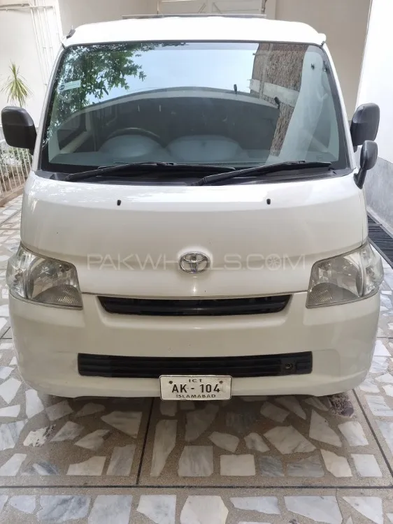 Toyota Town Ace 2008 for Sale in Islamabad Image-1