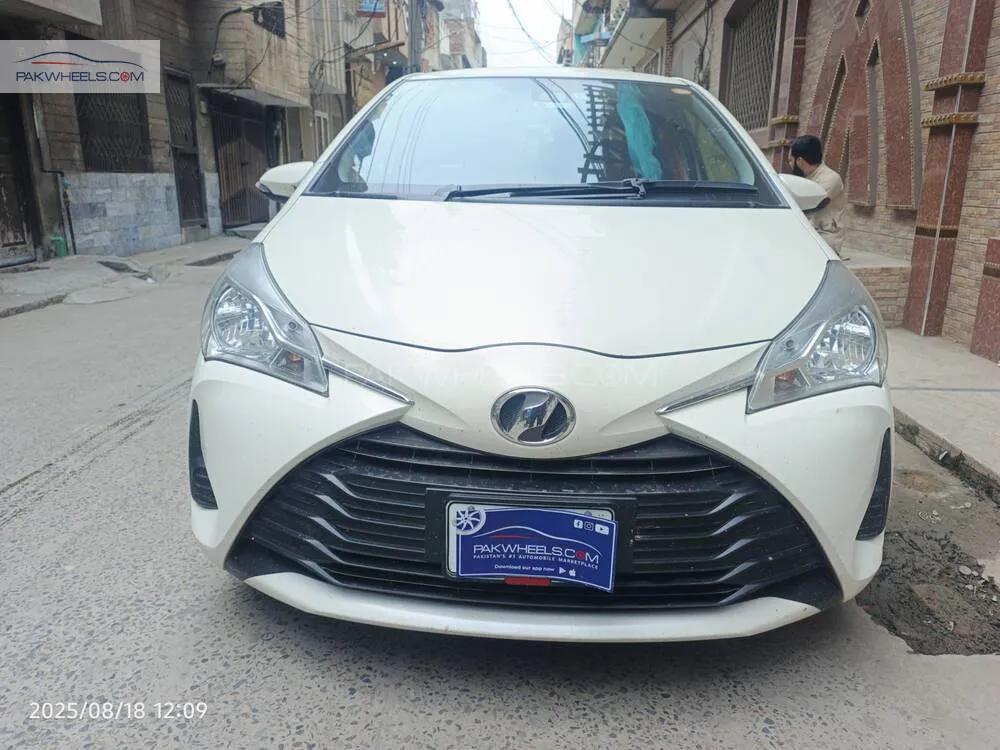 Toyota Vitz 2019 for Sale in Lahore Image-1