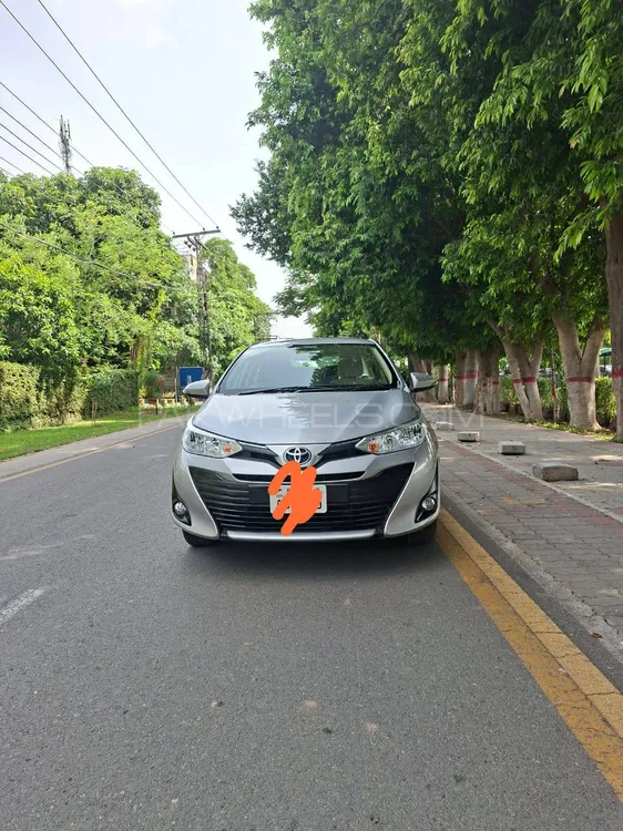 Toyota Yaris Sedan 2020 for Sale in Lahore Image-1