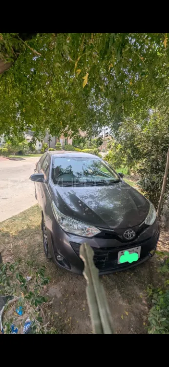 Toyota Yaris Sedan 2021 for Sale in Burewala Image-1