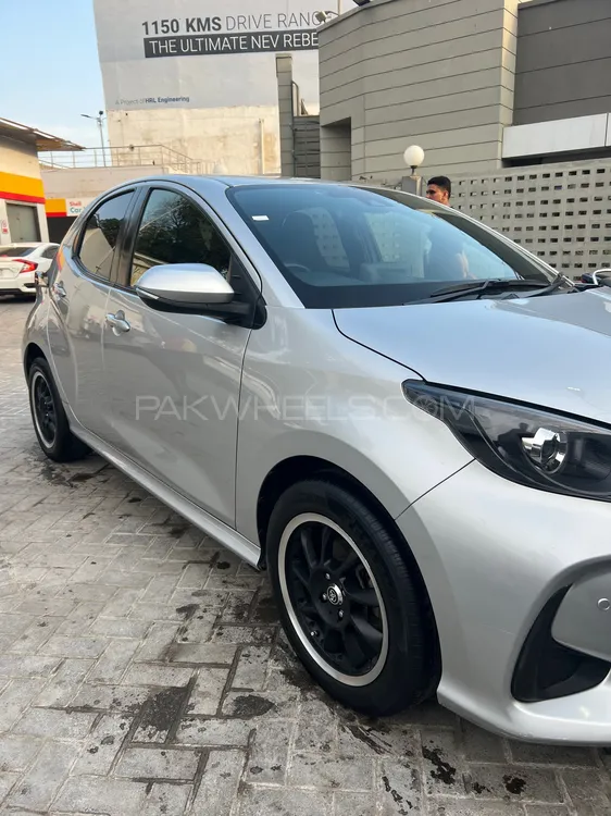 ٹویوٹا یارس ہیچ بیک 2020 for Sale in کراچی Image-1