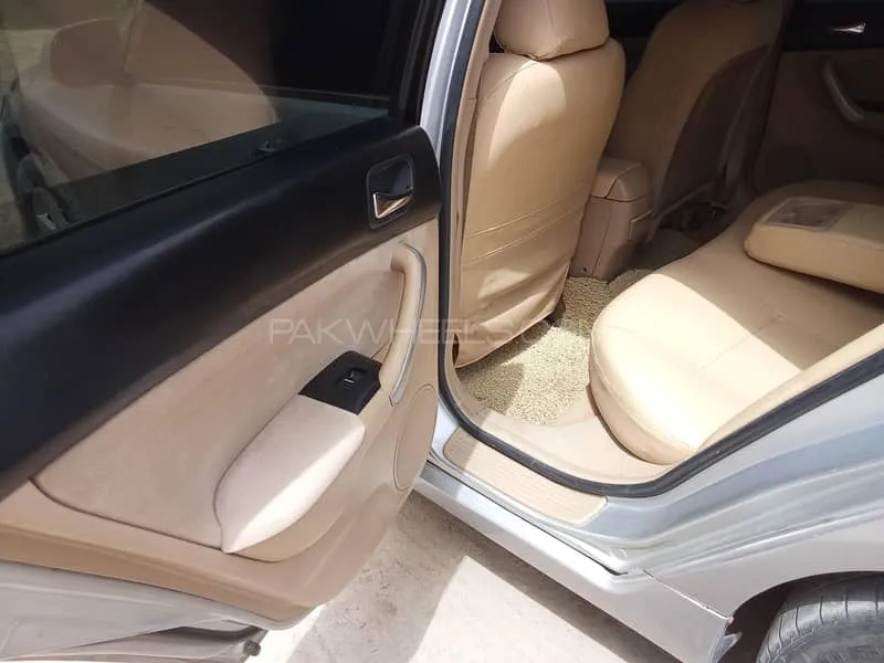 ہونڈا اکارڈ 2003 for Sale in ملتان ہونڈا اکارڈ 2003 for Sale in ملتان Image-14