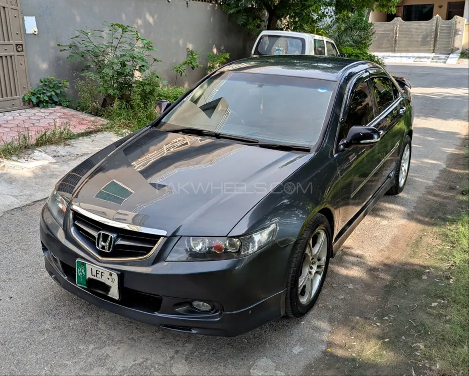 Honda Accord 2005 for Sale in Lahore Image-1