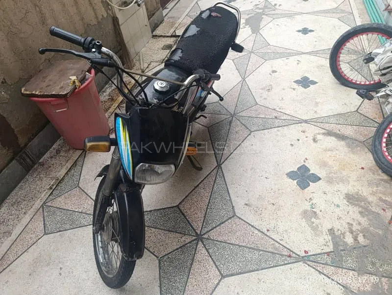 Honda CD 70 Dream 2017 for Sale Image-1